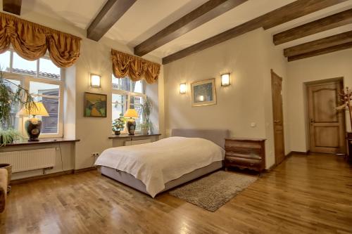 Pilies Apartments - image 4