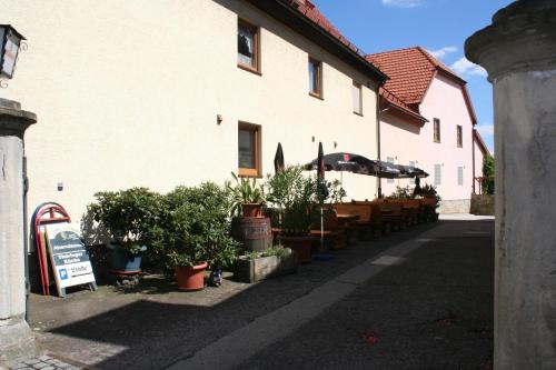 Gasthaus & Hotel Zur Linde - main image