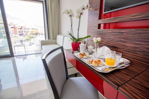 Victoria Palace Cefalu in Cefalu