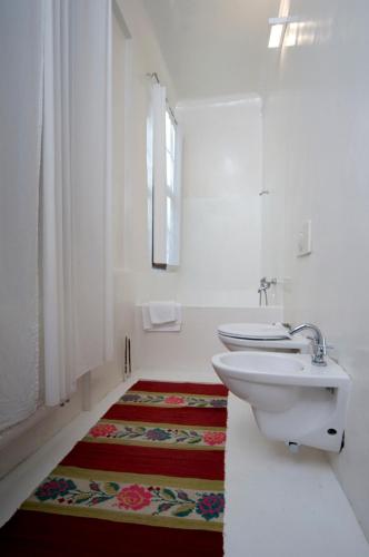 Chateau Třebešice - image 10