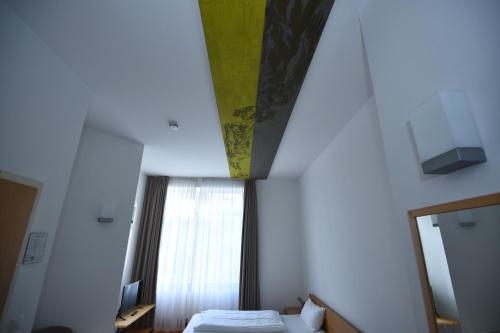 Hotel Robert Mayer - image 11