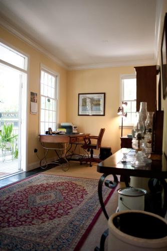 Green Tree Inn - image 12