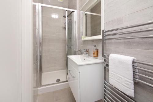 Imperial Guest House Ltd. - image 6