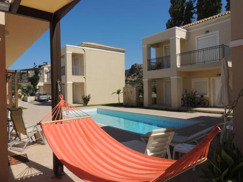  Azure Beach Villa in Nopíyia