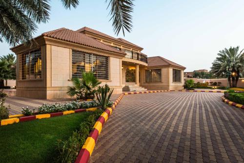 Exterior view of Boudl Al Nakheel