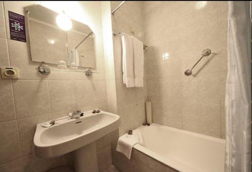 Hotel Palanca - image 12