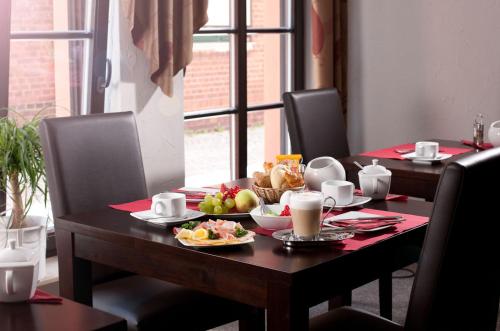 Hotel-Pension Am Schwanenteich 2