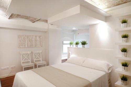 You Stylish City Center Apartments - image 2