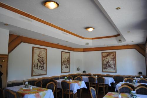 餐廳, Landgasthof Gruss in 布里隆