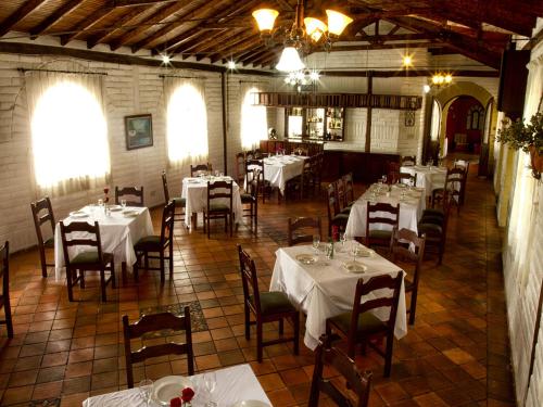 Hosteria Hacienda Pueblo Viejo