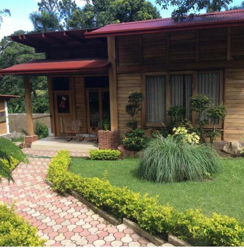 

Villas El Salto