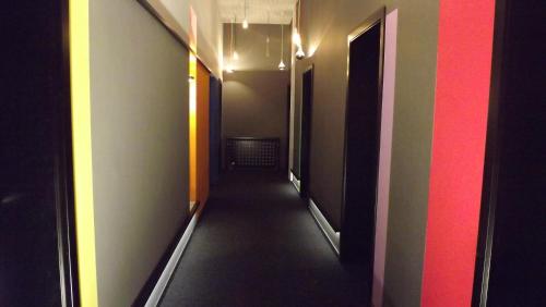 Hotel Cristall - Frankfurt City - image 7