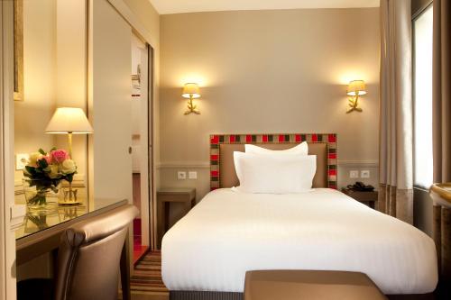 Hôtel des Comédies - image 8