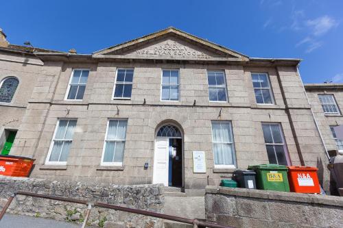 Cohort Hostel - image 12