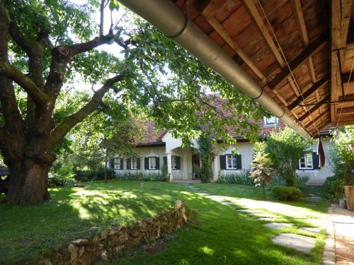  Lexsimihof, Pension in Wildon bei Sankt Stefan im Rosental