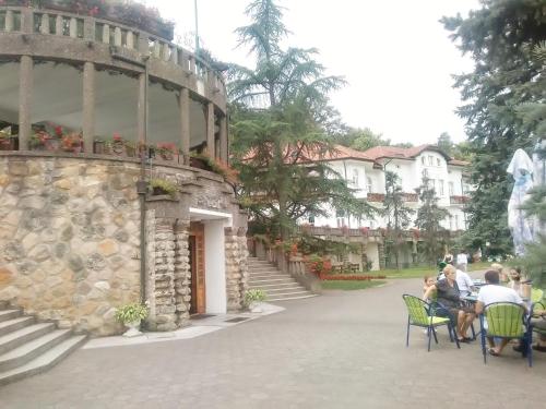 Apartments Visnja in บันยา โควิลยาซา