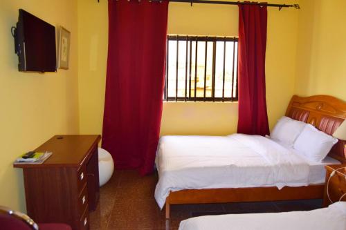 Hotel Saint-Jean - image 2