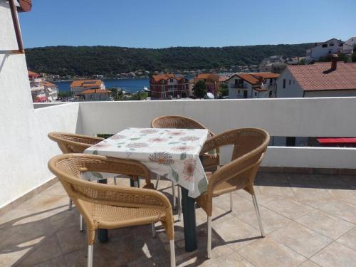 Apartments with a parking space Supetarska Draga - Donja Rab - 14152 - image 7