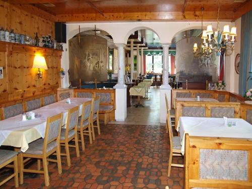 Gastwirtschaft & Hotel Holzinger – Traiskirchen, WV