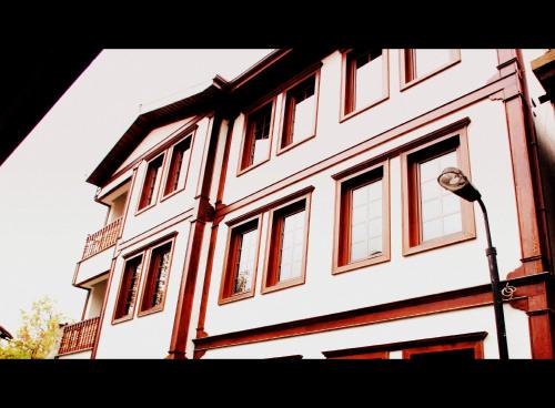 Simre Hotel - image 5