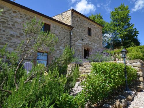 Peaceful Cottage in Pergola with Private Terrace gîte à louer Isola Fossara
