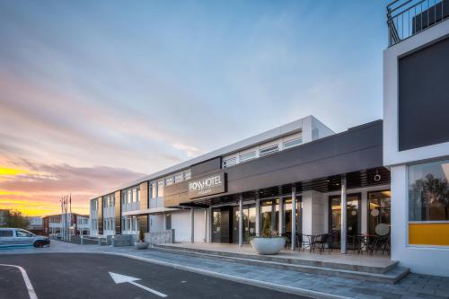 Fosshotel Husavik - image 4