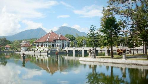 阿尤里旅館