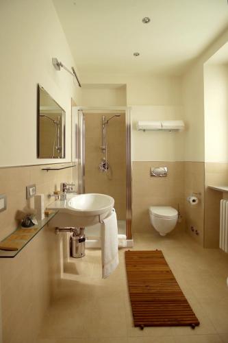 Rocche Costamagna Art Suites – La Morra, NY