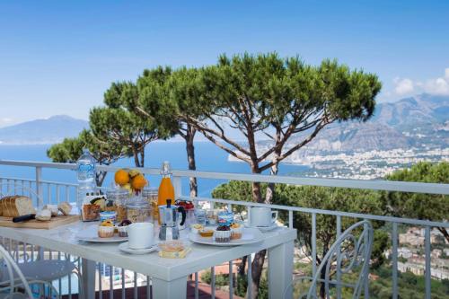 Residence Le Terrazze - Accommodation - Sorrento