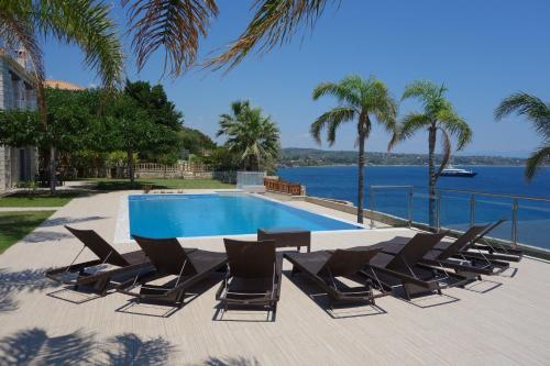 Infinity Blue Villa - image 14