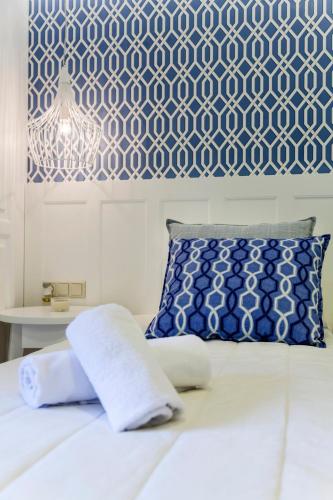 Candia Studios & Rooms - image 7