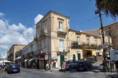 Kalote' Apartments - image 3