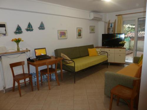  Seaside Apartment in Thessaloniki