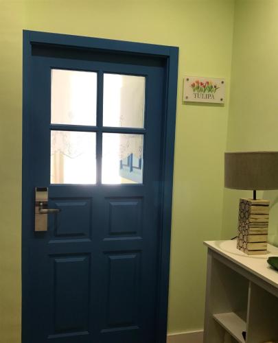 Lx Flowers Apartments - image 2