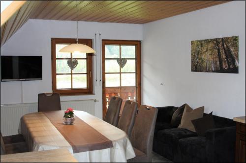 Viesnīcas āriene, Hof hinter der Mühle (Hof hinter der Muhle) in Gutach (Schwarzwaldbahn)