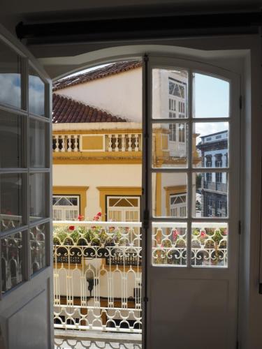 ระเบียง/ชานเรือน, Globo Happy Hostel in อันกรา โด เฮโรซโม