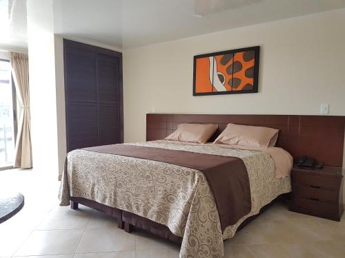 Hotel Castellana Group – Bogota, NY