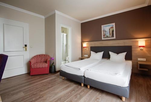 Hotel Rosenhof bei Bamberg 2.4km von Zückshuter Forst entfernt