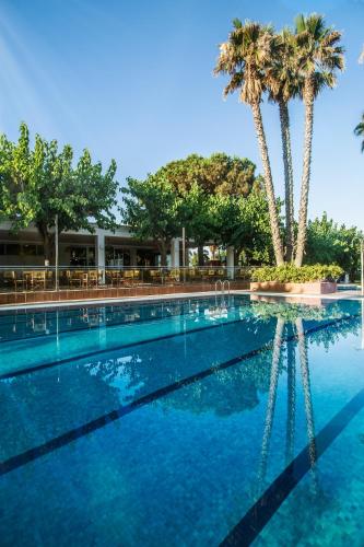 Camping Bellsol Hotel (Costa Brava y Maresme) - Deals, Photos & Reviews