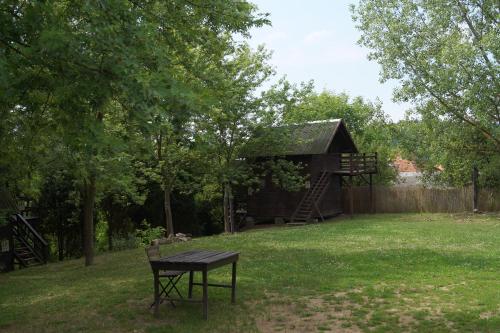 VÁR-CAMPING - image 7