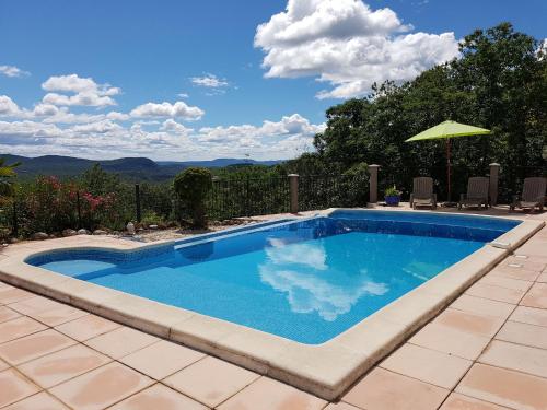 . Beautiful holiday home in Courry with private pool
