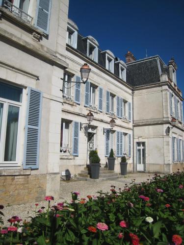 Hôtel Les Maréchaux - Hotel - Auxerre