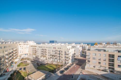  Exclusive Penthouse with Terrace & Garage in Lissabon