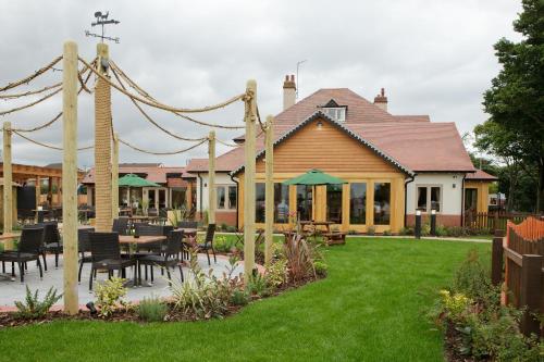 Garden, Lobster Pot, Bridlington by Marston's Inn in Bridlington
