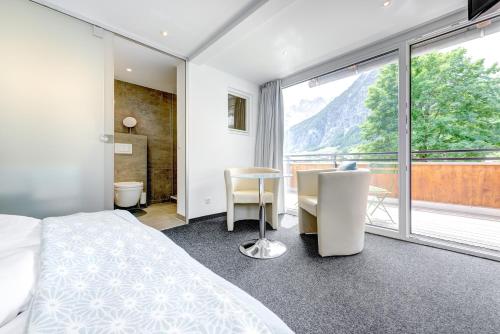 Hotel Lün - image 13