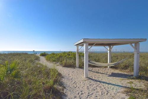 A Beach Retreat on Casey Key