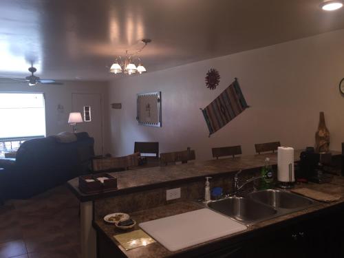 Rim Vista Place - main image