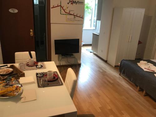 Apartment image 7