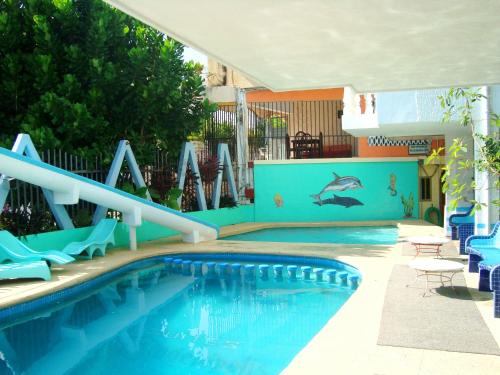 Suites Angelopolis in Акапулько