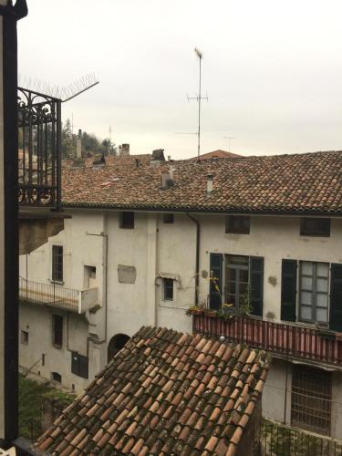 Lalla's Central Apartment